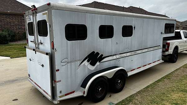 dressing-room-trailer-in-cumby-tx