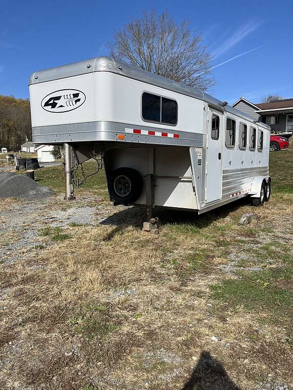 dressing-room-trailer-in-mount-sterling-ky