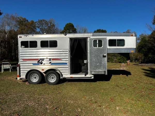 tail-lights-trailer-in-williston-sc