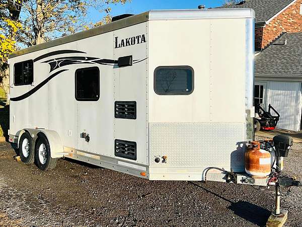 awning-trailer-in-mount-sterling-ky