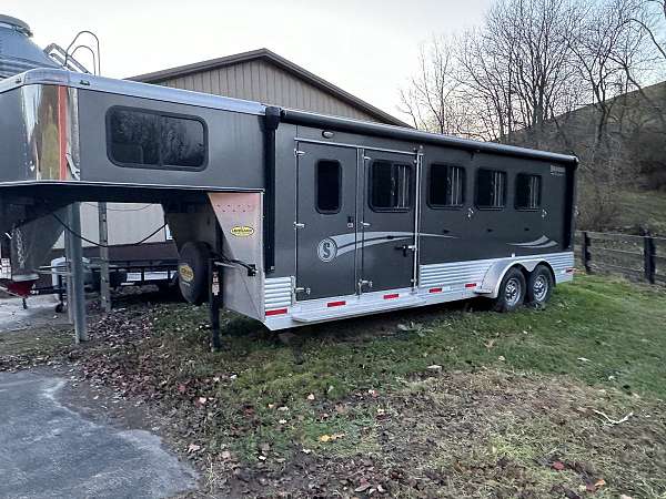 trailer-in-sycamore-pa