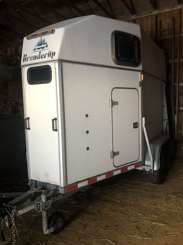 trailer-in-scottsville-ny