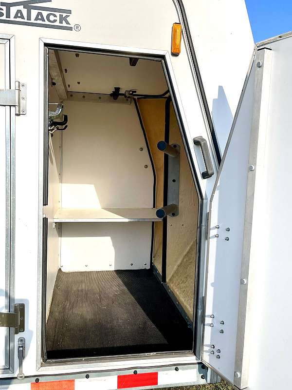 bumper-pull-trailer