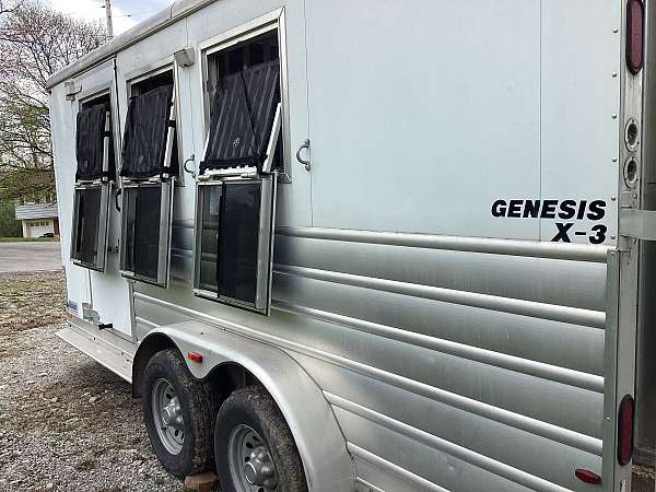 slant-load-trailer-in-industry-pa