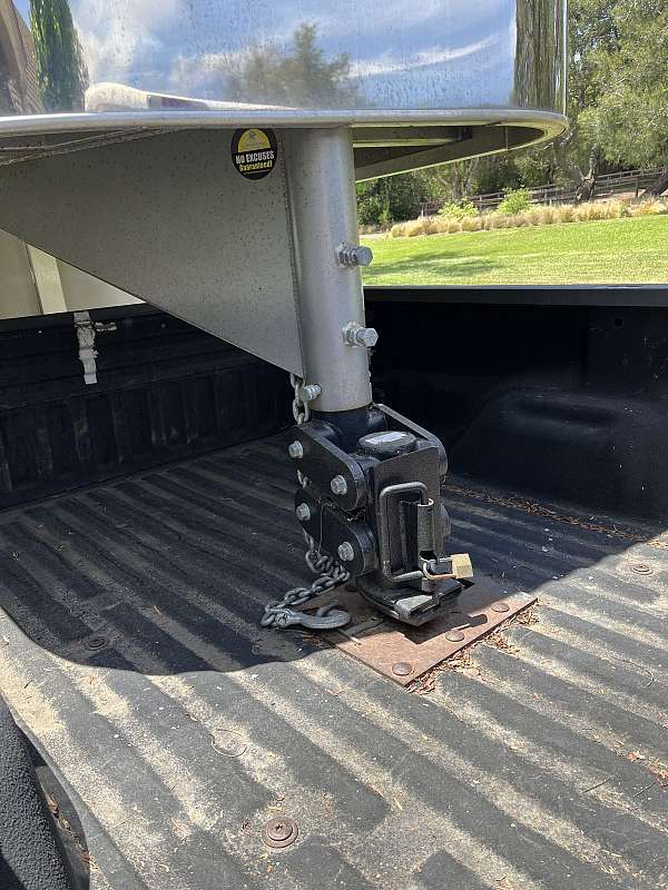 straight-load-trailer-in-fallbrook-ca