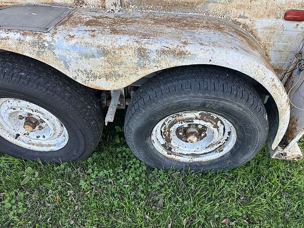 white-trailer-in-mexia-tx