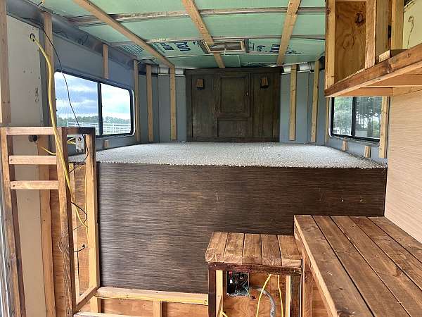 white-2002-horse-trailer