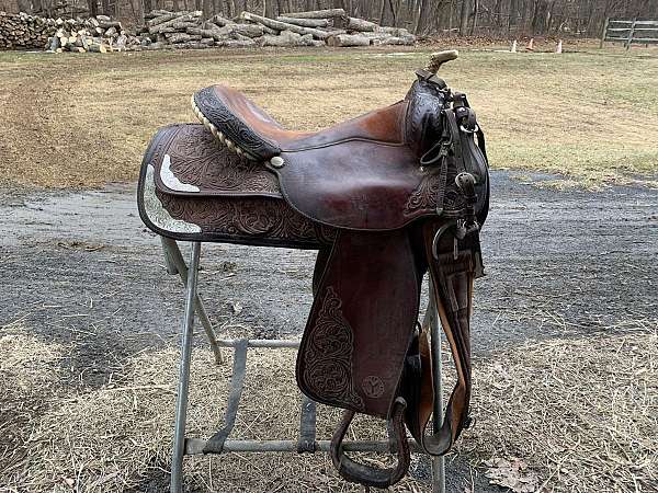 brown-circle-y-all-around-saddle