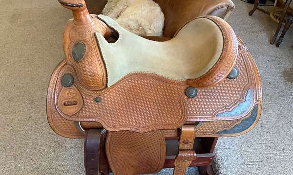 ricotti-saddle