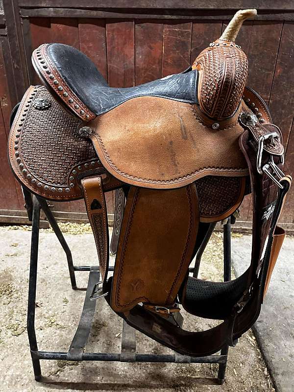 brown-circle-y-all-around-saddle