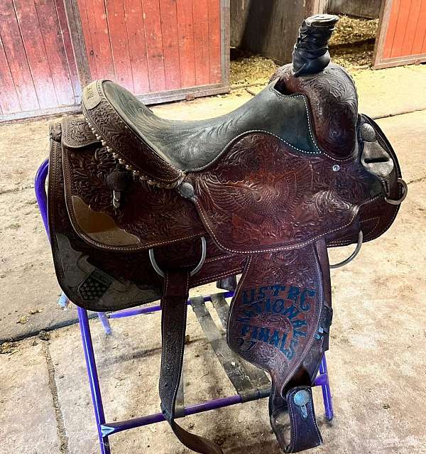 brown-all-around-saddle