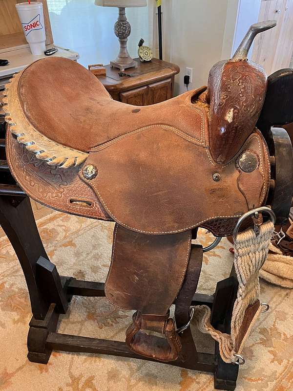brown-corriente-pack-saddle