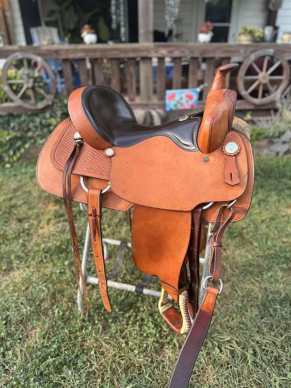 tan-big-horn-all-purpose-saddle