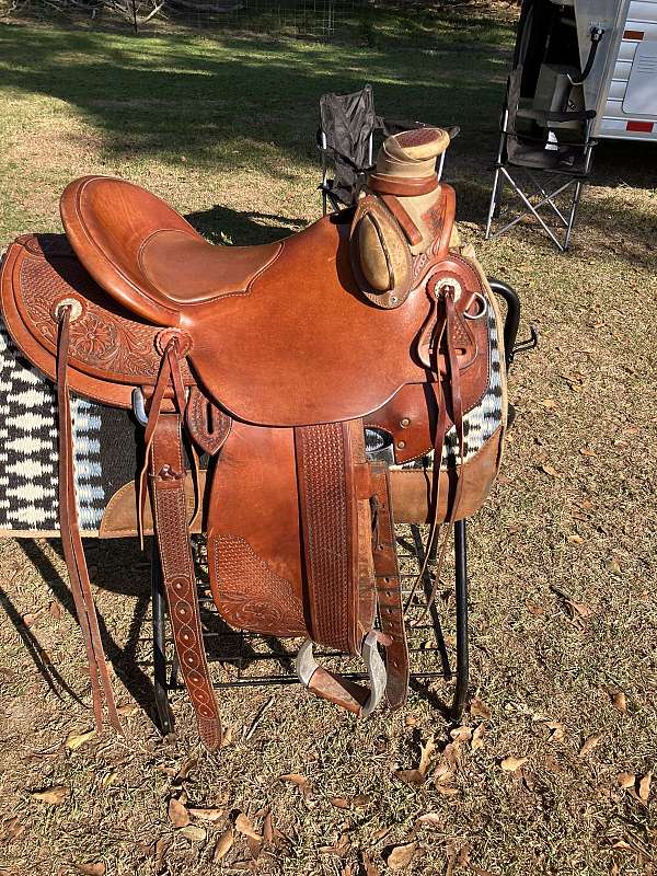 brown-mccall-saddle