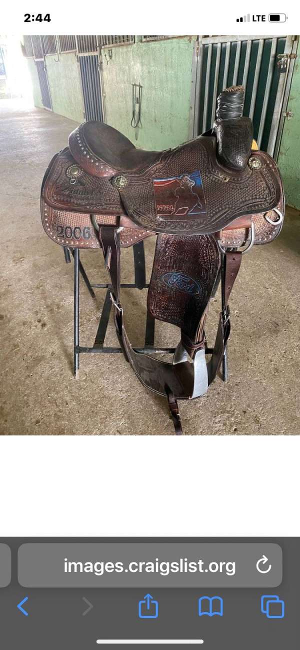 brown-circle-y-saddle