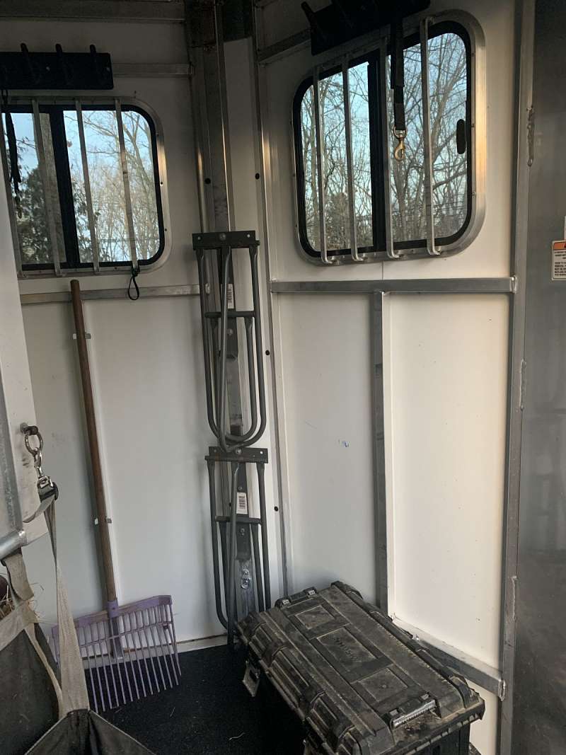 Spotless Sundowner Horse Trailer